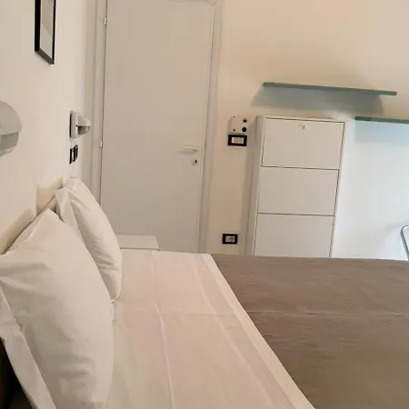 Ambassador Only - Self Check-in カットーリカ