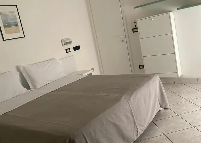 Ambassador Only - Self Check-in 3*