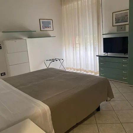 Maison d'hôtes Ambassador Only - Self Check-in