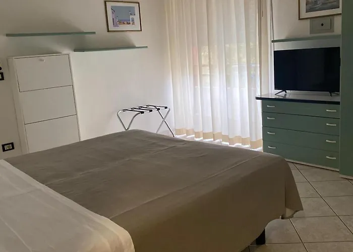 Πανσιόν Ambassador Only - Self Check-in