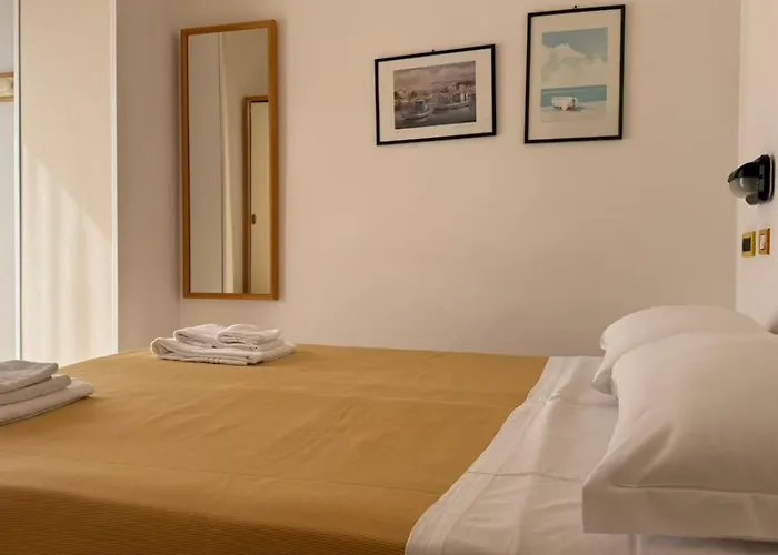 Ambassador Only - Self Check-in Πανσιόν 3*