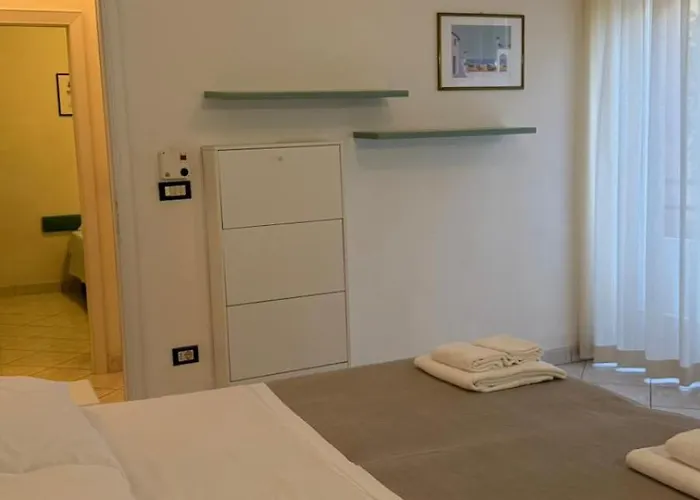 Ambassador Only - Self Check-in 3*