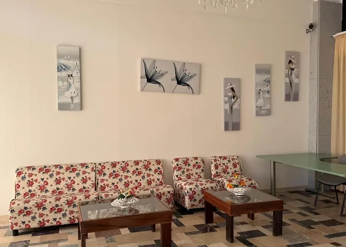 Ambassador Only - Self Check-in بيت ضيافة 3*