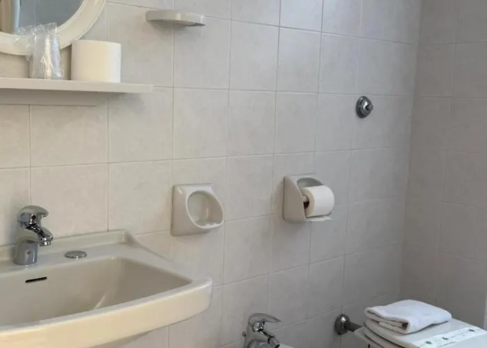 Πανσιόν Ambassador Only - Self Check-in Κατόλικα